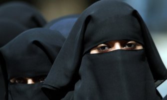 Sabina Mustafaj se vratila kući