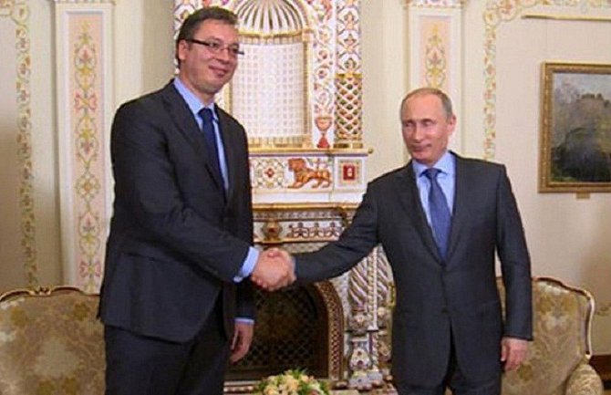 Putin: Pomno pratimo sve u Srbiji  