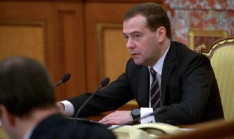 Medvedev evakuisan zbog opasnosti