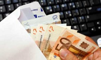 Kolike su plate javnim funkcionerima?
