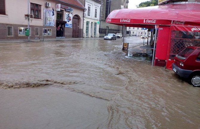 Vršac pod vodom, ugrožena TE Kostolac