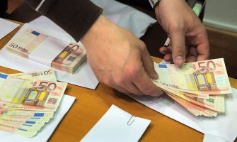 Između 25 i 30 hiljada radnika radi na crno