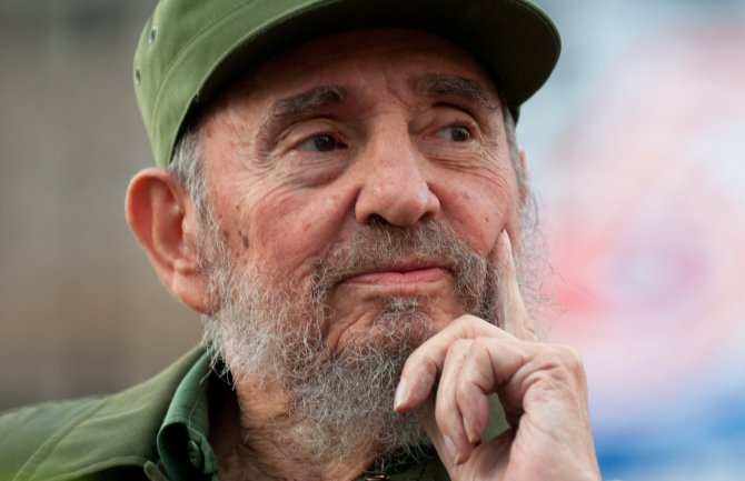 Fidel Kastro dobio kinesku 