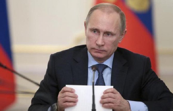 SAD i Britanija kritikovale Putinov zakon o NVO 