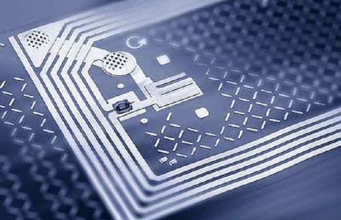 EU kaznila Infineon, Philips i Samsung zbog namještanja cijena čipova