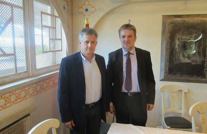 Crnogorski treneri pomažu BiH vaterpolu