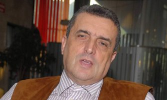 Vukadinović: Bečić vjerovatno razmišlja o prelasku u drugu ili osnivanju nove partije