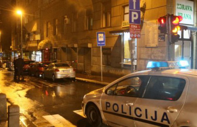 Učenik skočio sa drugog sprata Trgovačke škole 
