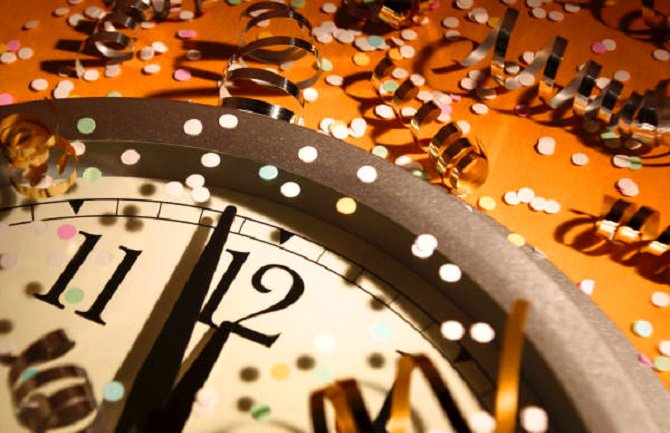 Božićni horoskop: Blizancima ništa ne može da pokvari sreću, Ribama stižu srećne vijesti