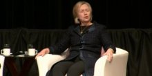 Pogledajte kako Hilari Klinton imitira Putina! (VIDEO)