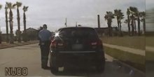 Policajac zaustavio ženu, ali razlog nije bio prekršaj (VIDEO)