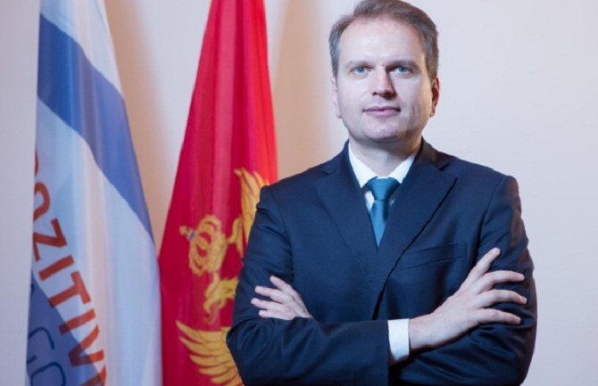 Država mora pokazati brigu za svoje pomorce