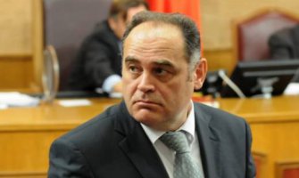 Opljačkan Milutin Simović