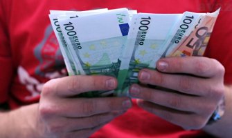 Kako se živi u regiji: Najmanji rast plata u BiH, Makedoniji i Crnoj Gori