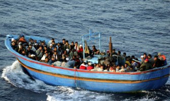 U brodolomu 5 migranata mrtvo, za 13 se traga 
