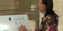 Voditeljka RTS htjela da pokaže koliko je dobra u matematici, pa se neviđeno izblamirala! (VIDEO)