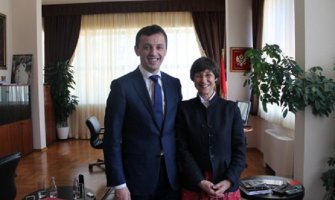 Crnogorskim studentima i ove godine 10 francuskih stipendija