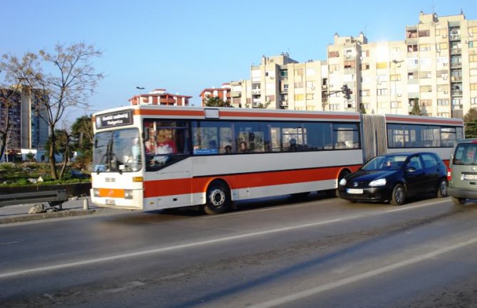 Od 15 kontrolisanih autobusa - 12 tehnički neispravno