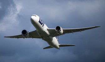 Pilot aviona sa sa 147 putnika umro tokom leta