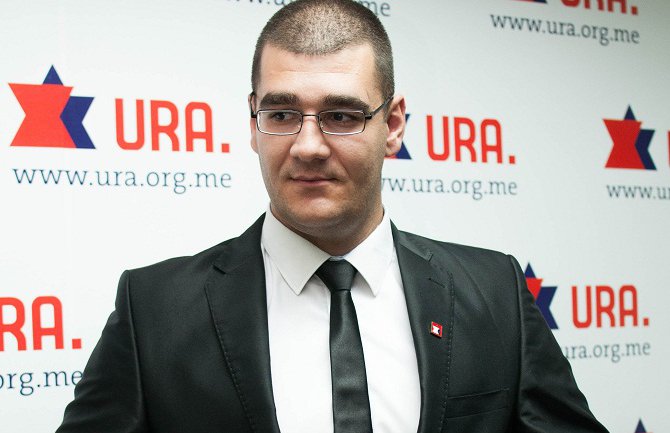 Vlast na najgrublji način direktno udarila na budžet Nikšićana