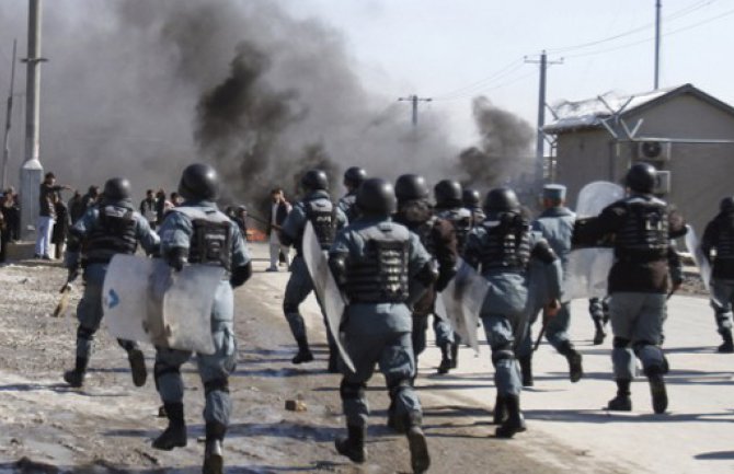Avganistan: Napad talibana, pobjeglo 400 zatvorenika