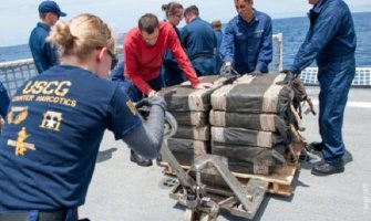 Skoro dvije tone narkotika potonulo u Pacifik