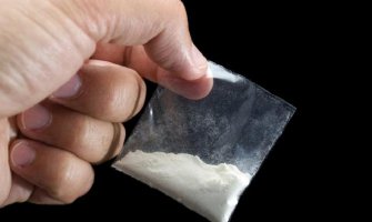 Uhapšene tri osobe i od njih oduzeto 220 grama heroina