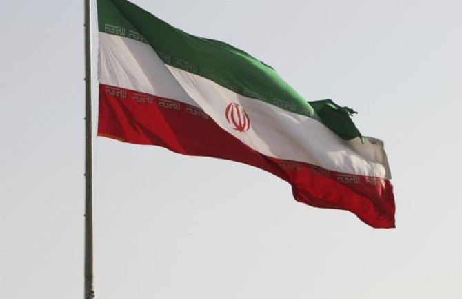 Iran izveo prva testiranja razornih balističkih raketa „Imad“
