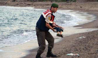 Turska: Uhapšen i peti osumnjičeni za smrt dječaka Ajlana Kurdija