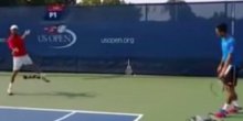 Novak dočekao da i njega nego imitira (Video)