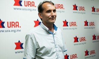Ašanin: Vlast u Mojkovcu ne zanima što nema za đake prevoza do škole