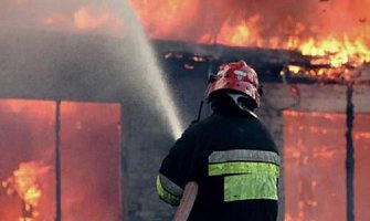 U požaru oštećeno vozilo predsjednika nikšićkog DPS-a
