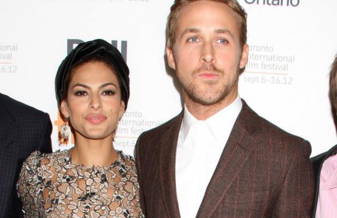 Porodila se Eva Mendes!