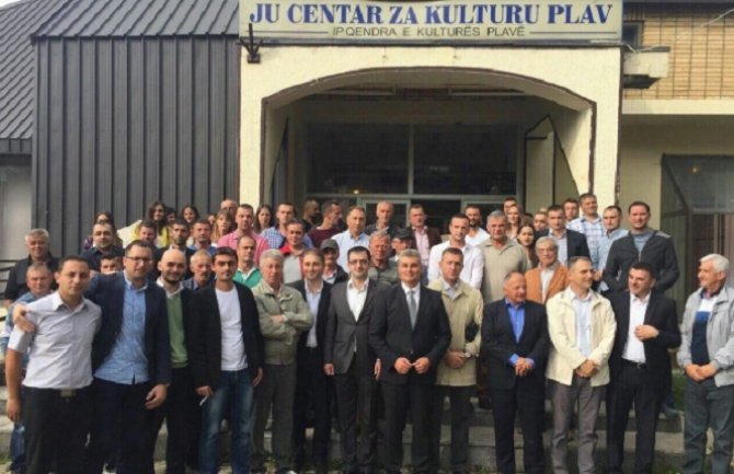 Opština da isplati naknadu mještanima za putni pravac Plav-Vojno selo-Gusinje