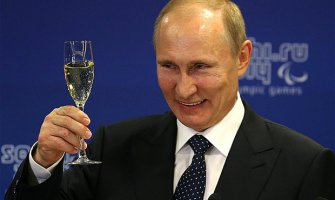 Putin prošle godine zaradio 133.662 dolara