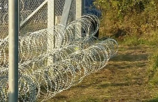 Zajednički protest Slovenaca i Hrvata protiv žice na granici