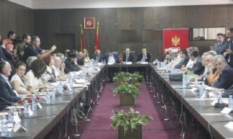 Nema govora o povlačenju Nacrta zakona o slobodi vjeroispovijesti