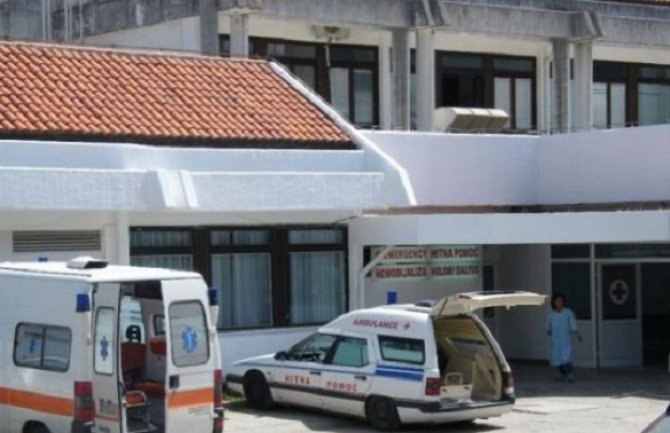 U Ambulanti Hitne pomoći opljačkao doktorku