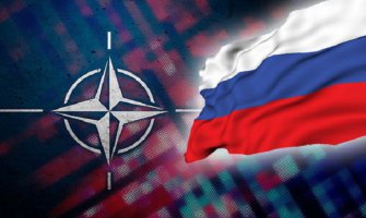 NATO objavio medijski rat Rusiji