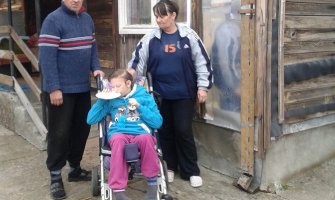 Porodici Jokić iz Mojkovca potrebna pomoć:Bolest, loša primanja i uslovi stanovanja