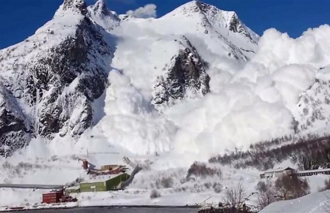 Najmanje 28 poginulih u lavini na Tibetu