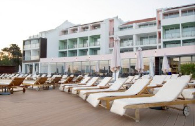Ulcinj: Hotel 