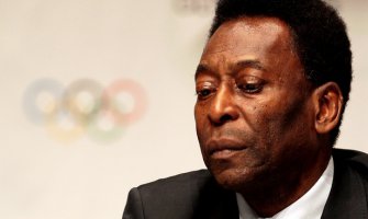 Pele ponovo u bolnici zbog liječenja raka debelog crijeva