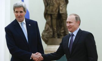 Rusi otkrili šta se nalazilo u torbi državnog sekretara SAD!