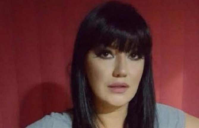 Suprug pjevačice u noći ubistva iz kuće izbacio nekoliko crnih kesa za smeće 