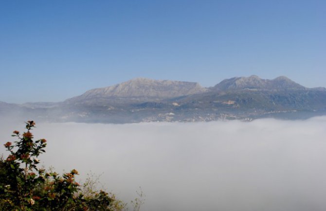 Pretežno sunčano, na sjeveru magla