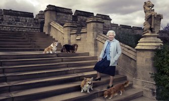 Britanska kraljica Elizabeta II slavi 90. rođendan