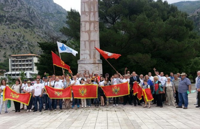 Mladi Liberali: Borimo se za slobodno društvo bez tereta prošlosti