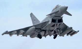  Kineski mlaznjak presreo špijunski avion SAD