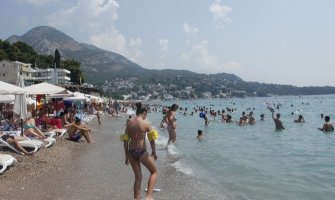 Djeca iz poplavljenih područja Srbije na ljetovanju u Sutomoru